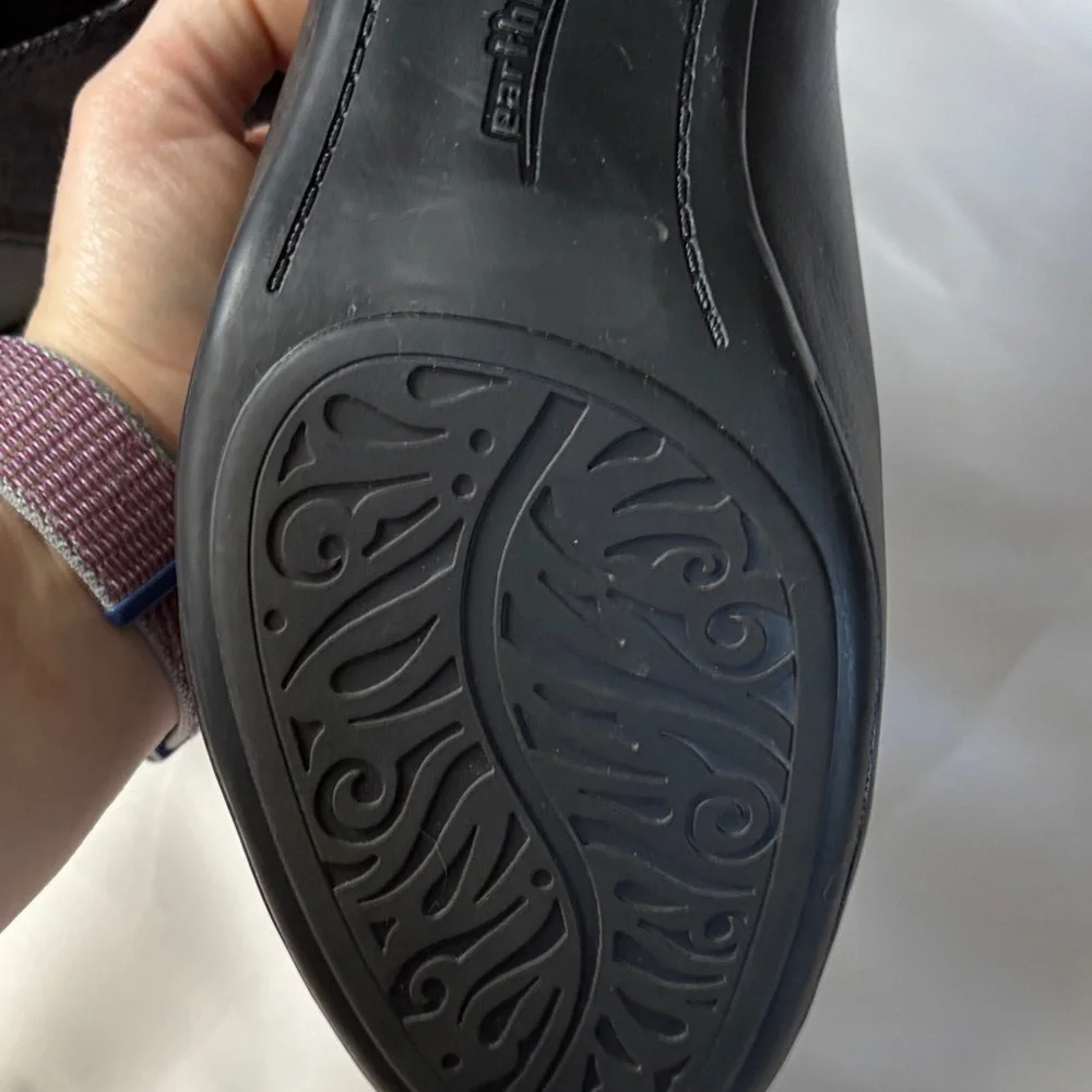 Earth Women's Black Leather Loafers 11B - Picture 12 of 16